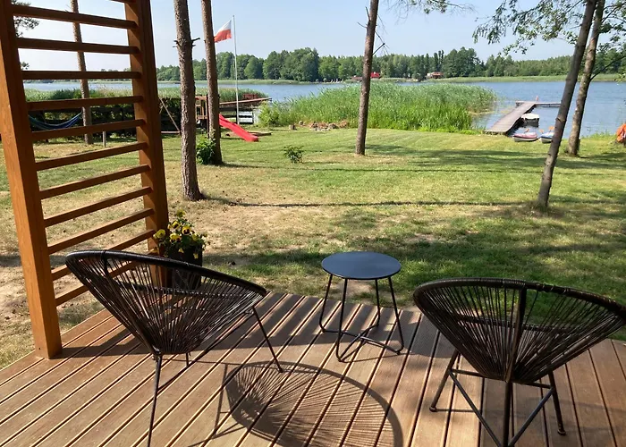 Makosieje Resort-Komfortowy Domek 20M Od Jeziora,Ogrzewanie,Wi-Fi ,Widok Na Jezioro